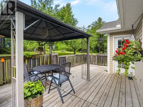 3034 Clear Lake Road Selwyn ON K0L 2H0