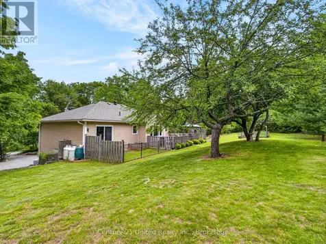 3034 Clear Lake Road Selwyn ON K0L 2H0