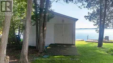 734 Duffus Drive Selwyn ON K0L 1T0