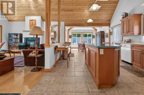 734 Duffus Drive Selwyn ON K0L 1T0