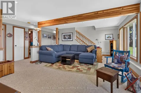 734 Duffus Drive Selwyn ON K0L 1T0