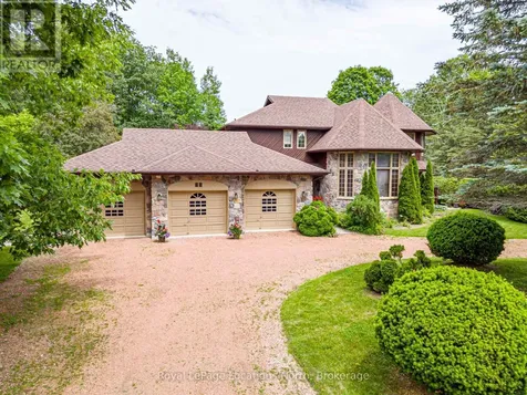 44 Kelley Crescent Wasaga Beach ON L9Z 1J3