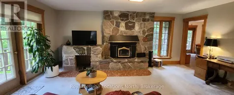 44 Kelley Crescent Wasaga Beach ON L9Z 1J3
