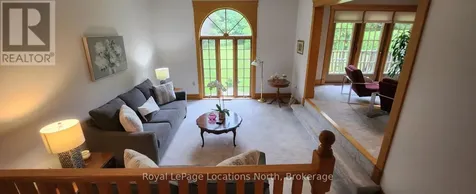 44 Kelley Crescent Wasaga Beach ON L9Z 1J3