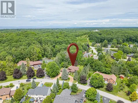 44 Kelley Crescent Wasaga Beach ON L9Z 1J3