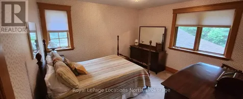 44 Kelley Crescent Wasaga Beach ON L9Z 1J3