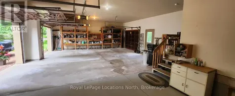 44 Kelley Crescent Wasaga Beach ON L9Z 1J3