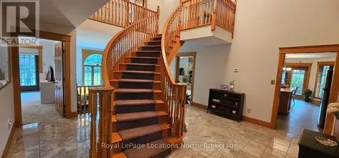 44 Kelley Crescent Wasaga Beach ON L9Z 1J3