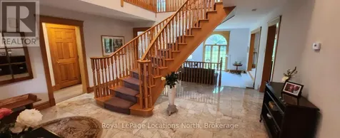 44 Kelley Crescent Wasaga Beach ON L9Z 1J3