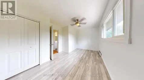 2133 Klondike Park Road Wasaga Beach ON L9Z 2W9
