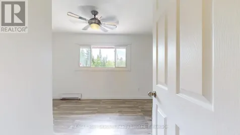 2133 Klondike Park Road Wasaga Beach ON L9Z 2W9