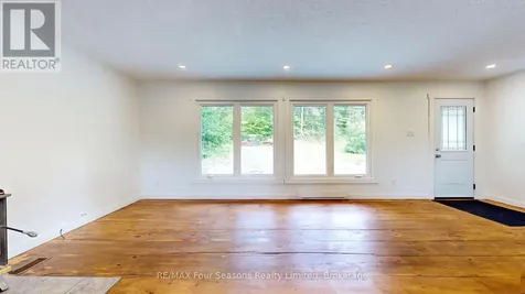 2133 Klondike Park Road Wasaga Beach ON L9Z 2W9
