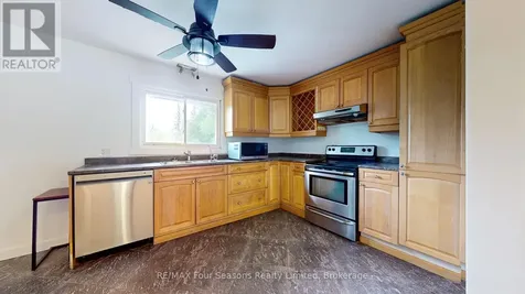 2133 Klondike Park Road Wasaga Beach ON L9Z 2W9