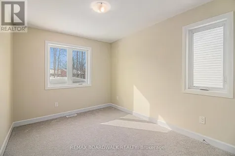 343 Voyageur Place Russell ON K0A 1W0