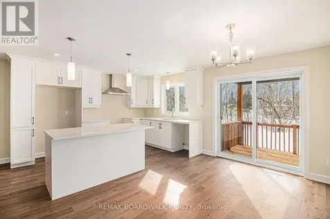 343 Voyageur Place Russell ON K0A 1W0