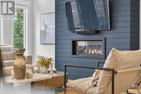 10 B Brigade Avenue Ottawa ON K2S 1J1