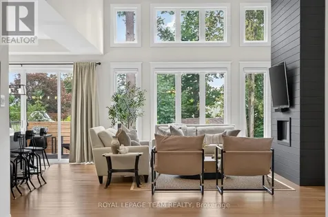 10 B Brigade Avenue Ottawa ON K2S 1J1