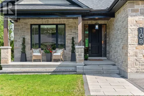 10 B Brigade Avenue Ottawa ON K2S 1J1
