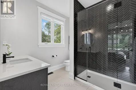 10 B Brigade Avenue Ottawa ON K2S 1J1