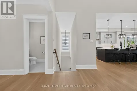 10 B Brigade Avenue Ottawa ON K2S 1J1