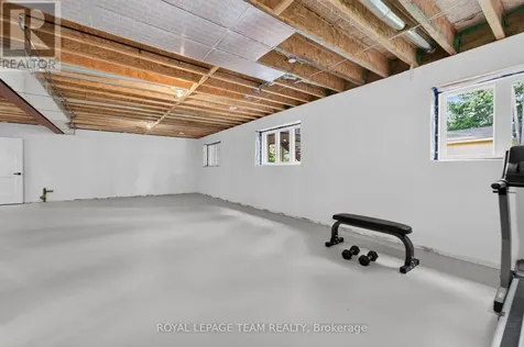 10 B Brigade Avenue Ottawa ON K2S 1J1