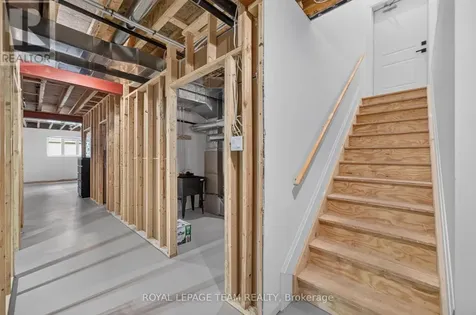 10 B Brigade Avenue Ottawa ON K2S 1J1