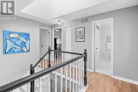 652 Thicket Way Ottawa ON K4A 3A7
