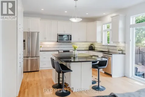 4565 Sugar Maple Drive Ottawa ON K1V 1R7