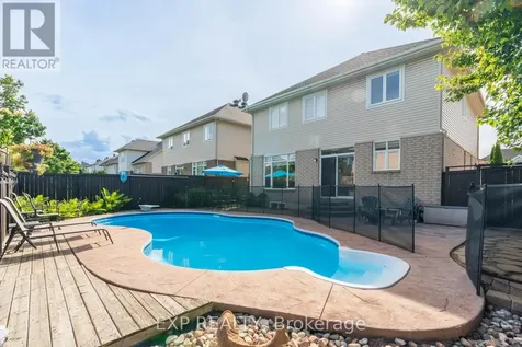 4565 Sugar Maple Drive Ottawa ON K1V 1R7
