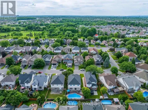4565 Sugar Maple Drive Ottawa ON K1V 1R7