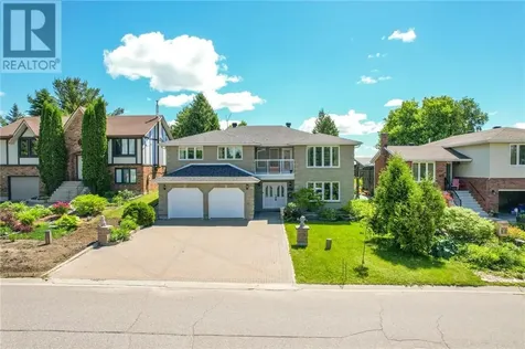 371 Moonrock Avenue Sudbury ON P3E 5X2