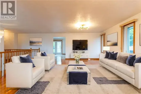 371 Moonrock Avenue Sudbury ON P3E 5X2