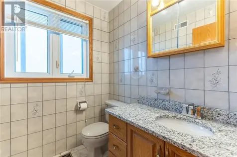 371 Moonrock Avenue Sudbury ON P3E 5X2