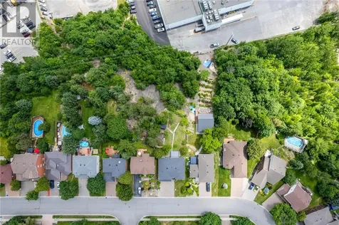 371 Moonrock Avenue Sudbury ON P3E 5X2
