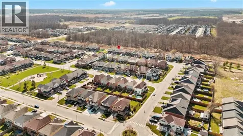8679 Dogwood Crescent Niagara Falls ON L2H 2Y6