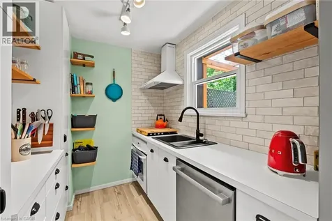 83 Devon Road St. Catharines ON L2N 1X5