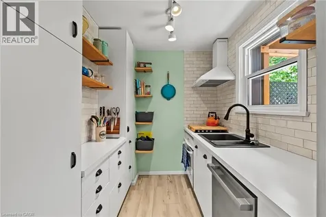 83 Devon Road St. Catharines ON L2N 1X5