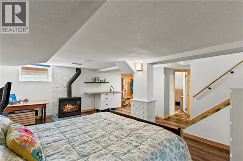 83 Devon Road St. Catharines ON L2N 1X5