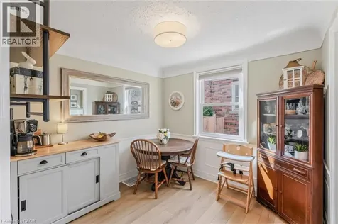 43 Woodbridge Road Hamilton ON L8K 3C8