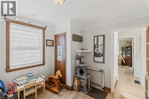 43 Woodbridge Road Hamilton ON L8K 3C8