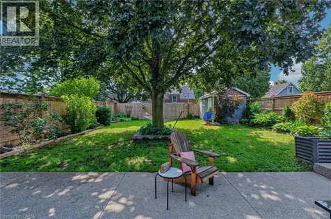 43 Woodbridge Road Hamilton ON L8K 3C8