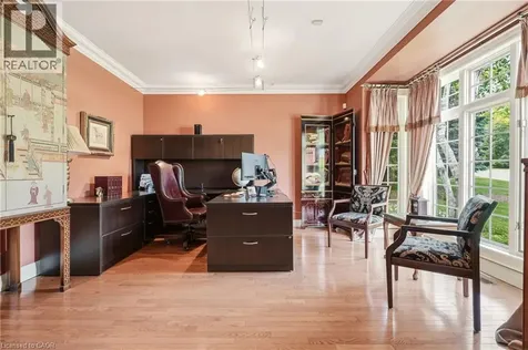 28 Millcreek Court Ancaster ON L9G 4Z3