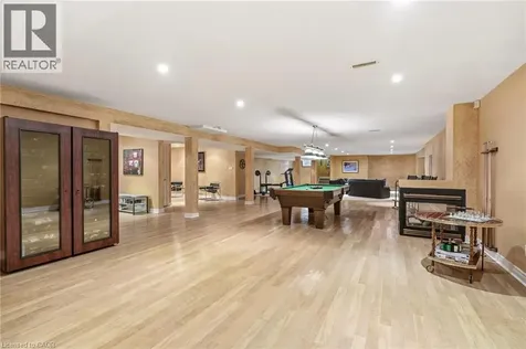 28 Millcreek Court Ancaster ON L9G 4Z3