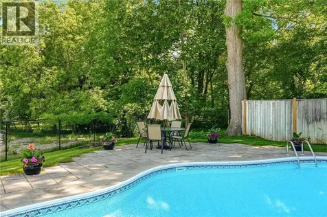 28 Millcreek Court Ancaster ON L9G 4Z3