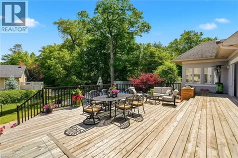 28 Millcreek Court Ancaster ON L9G 4Z3