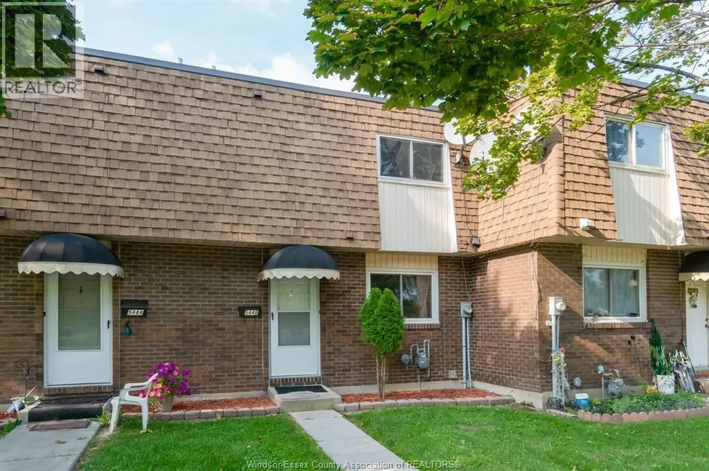 5446 Lassaline Windsor ON N8T 1A8
