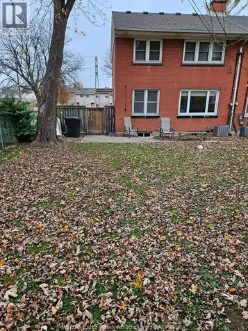 2163 College Avenue Windsor ON N8B 1M6