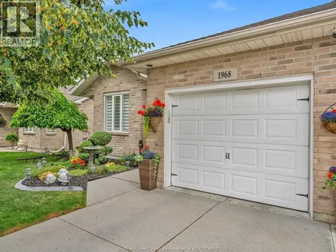 1968 Clover Avenue Windsor ON N8P 1W6