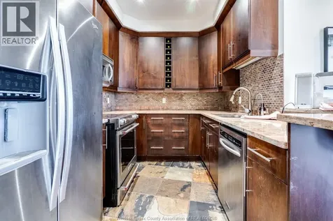 1225 Riverside Drive Windsor ON N9A 0A2