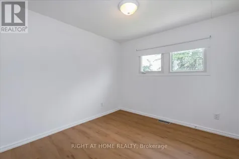 15 Flora Drive Innisfil ON L9S 1R3
